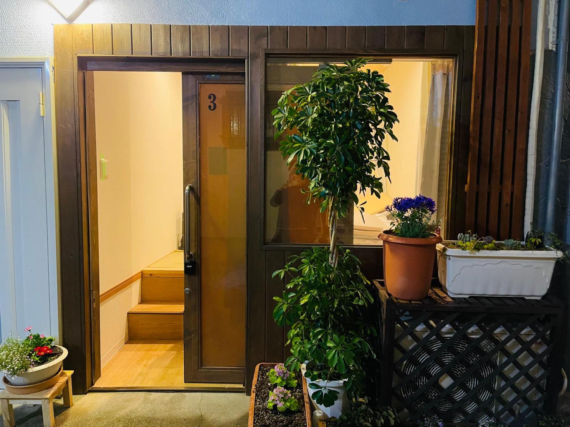 難波心斎橋10 Minutes民宿3号室 Villa โอซาก้า ภายนอก รูปภาพ
